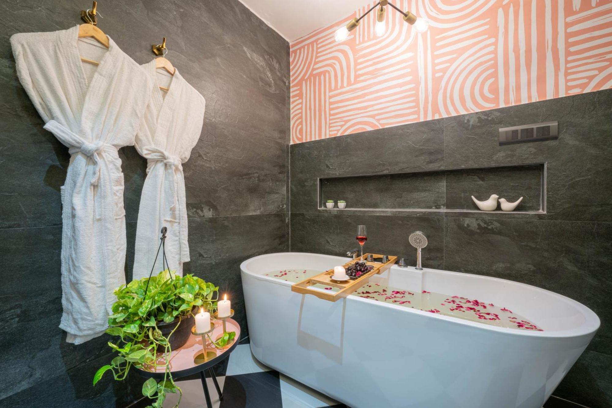 Boutique Hotel By One Tree Gurgaon Ngoại thất bức ảnh